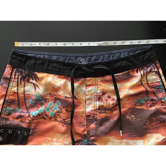 RIPCURL Sunset Beach Theme Boardshorts Mens sz 34 - Picture 7 of 11